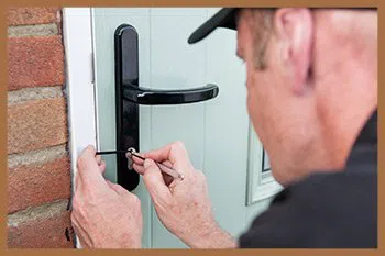 Chicago Lock And Keys Chicago, IL 312-809-3977 - locks-replace